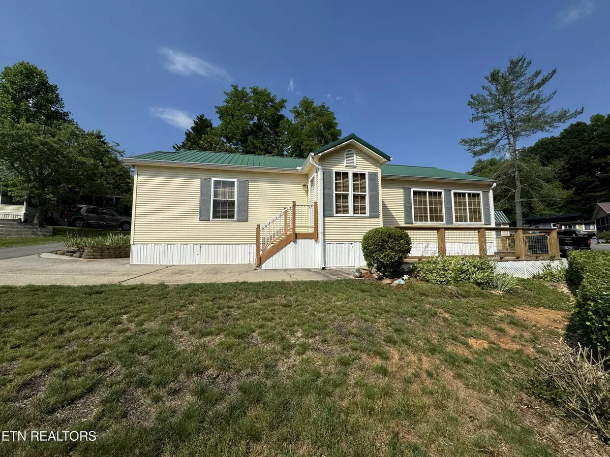 Townsend, TN 37882,602 Whistling Swan St