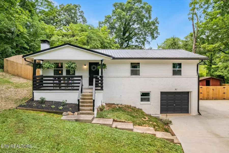 430 Sherwood Estates CIR, Clinton, TN 37716