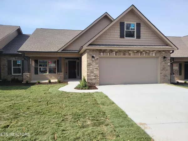 1339 Kenzi Rose LN, Knoxville, TN 37918