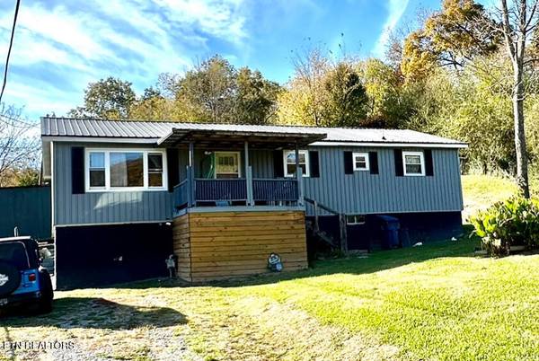 63 Old Pineville PIKE, Middlesboro, KY 40965