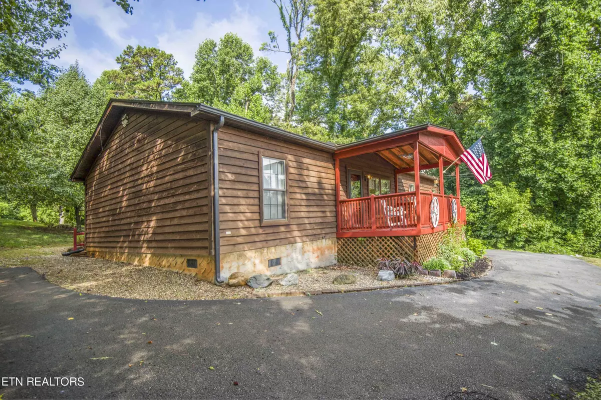 Sevierville, TN 37876,1781 Indian LN