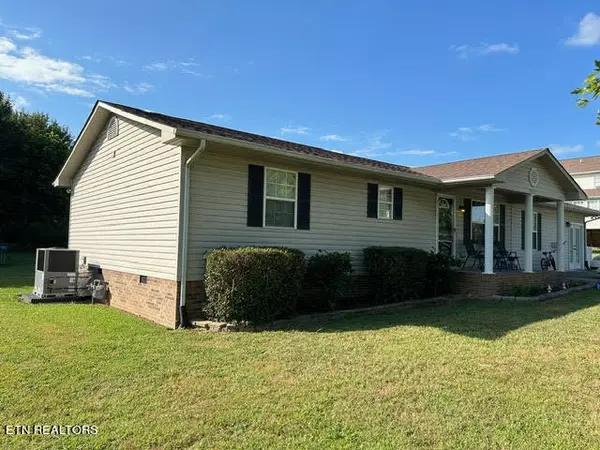 Madisonville, TN 37354,100 Squaw LN