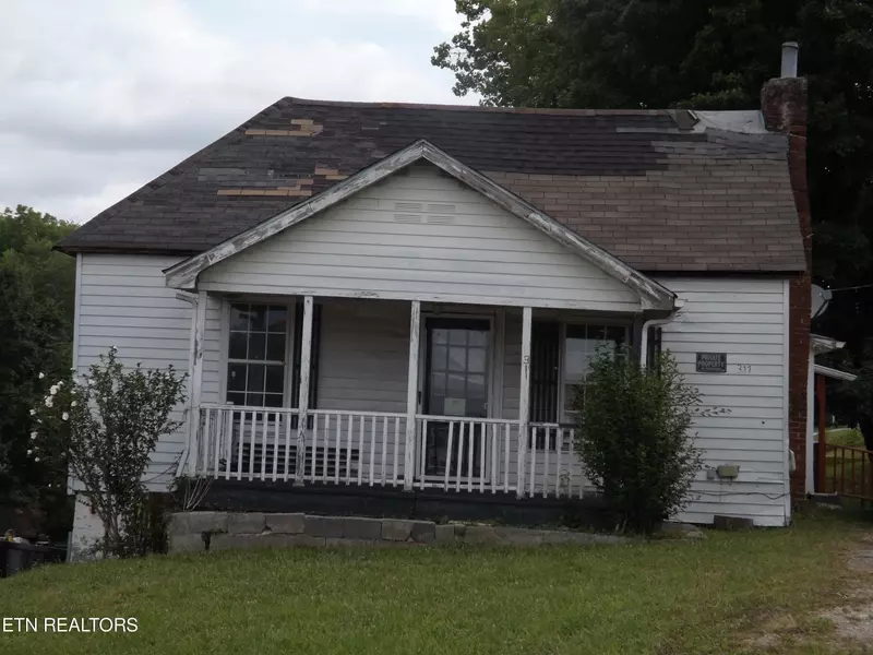 311 CUMBERLAND Ave, Lafollette, TN 37766