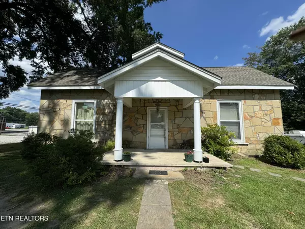 Livingston, TN 38570,607 Spring St