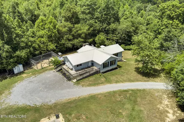 346 County Road 118, Riceville, TN 37370