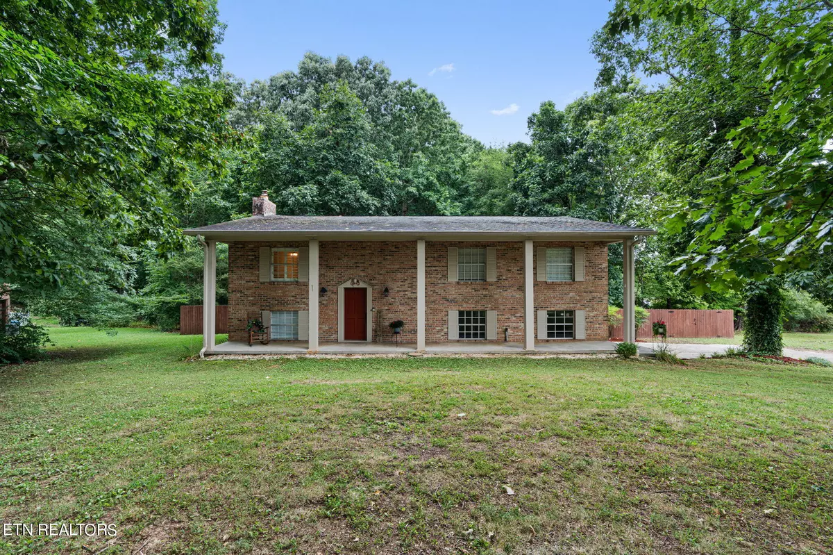 Athens, TN 37303,2447 Cindy St