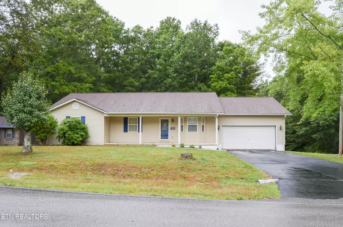 Crossville, TN 38555,2162 Spruce LOOP