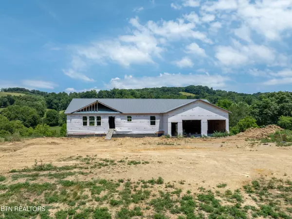 4120 Highway 131, Washburn, TN 37888