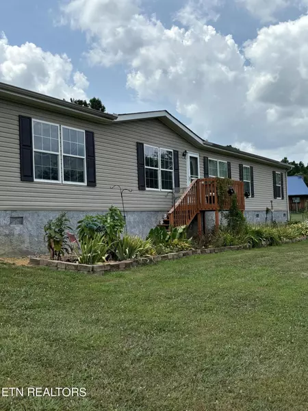 4571 Bethlehem Rd, Walland, TN 37886