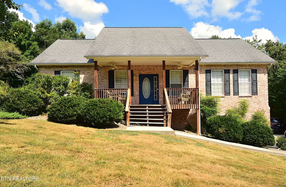 110 Overlook LN, Clinton, TN 37716