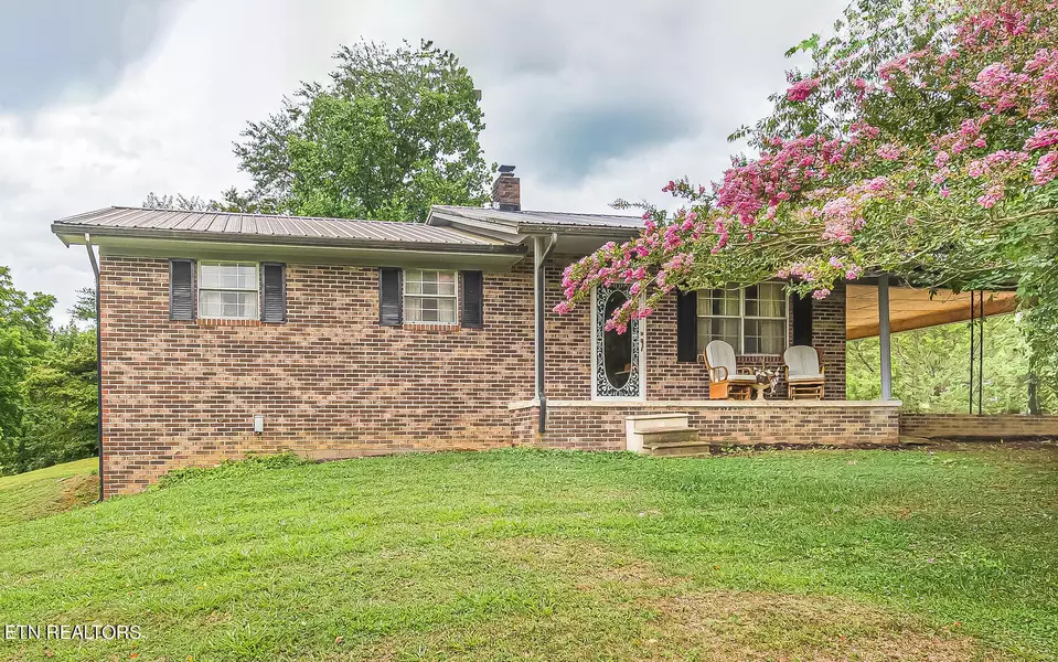 104 Apricot Rd, Cosby, TN 37722