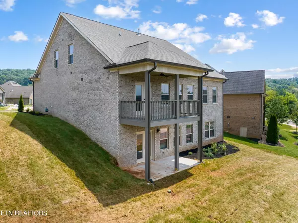 Knoxville, TN 37932,2527 Mishas Meadow WAY