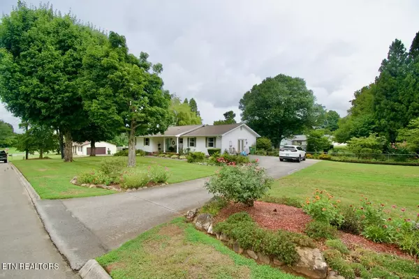 Maryville, TN 37803,904 Laurie St