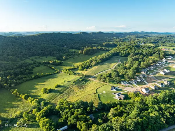 Maryville, TN 37804,833 Franklin Crossing