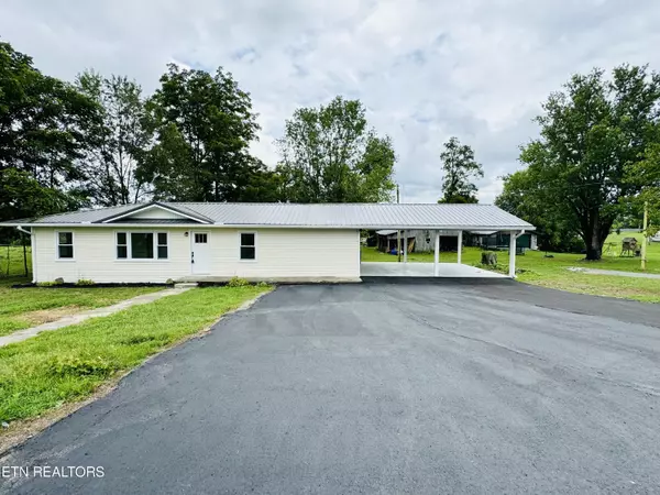 Tazewell, TN 37879,1719 BROOKS St