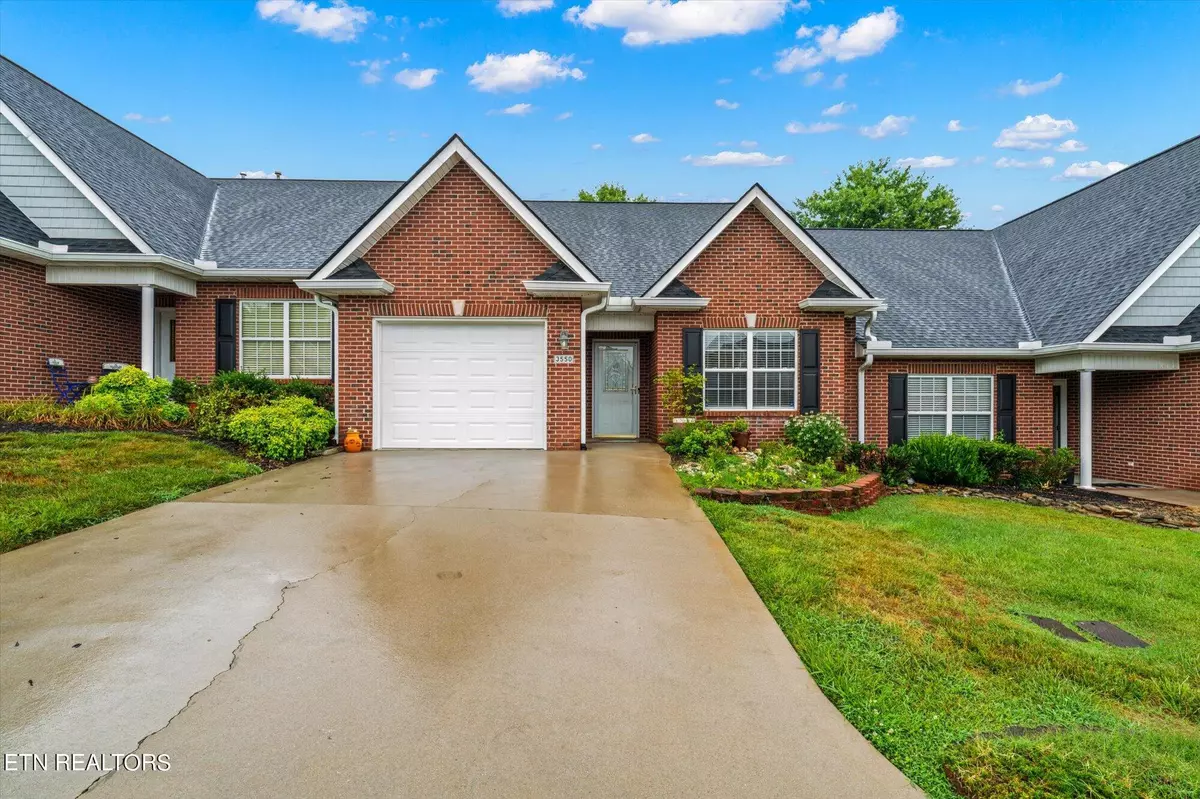 Knoxville, TN 37931,3550 Oak Villa WAY