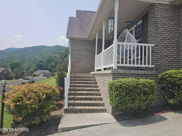 Middlesboro, KY 40965,230 Windermere DR