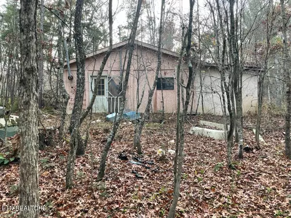 Deer Lodge, TN 37726,240 Perkins Tr