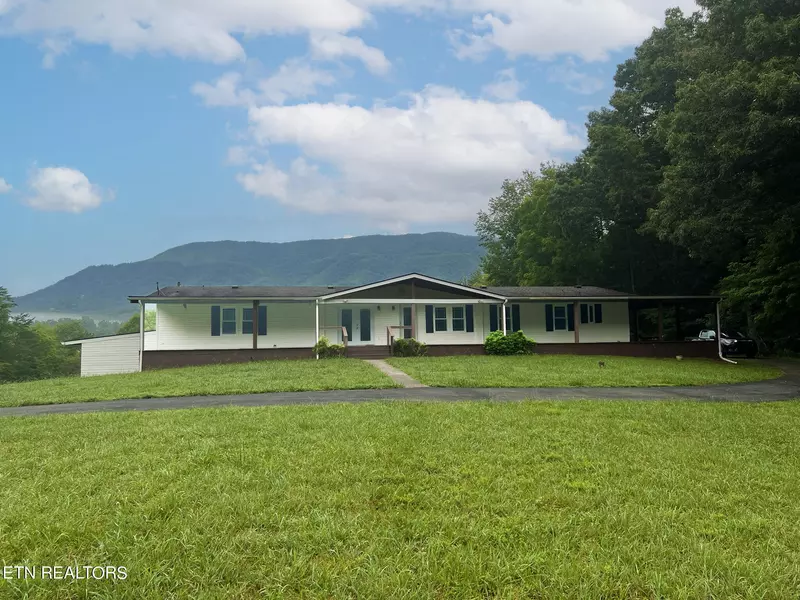 1055 English Mountain Rd, Cosby, TN 37722