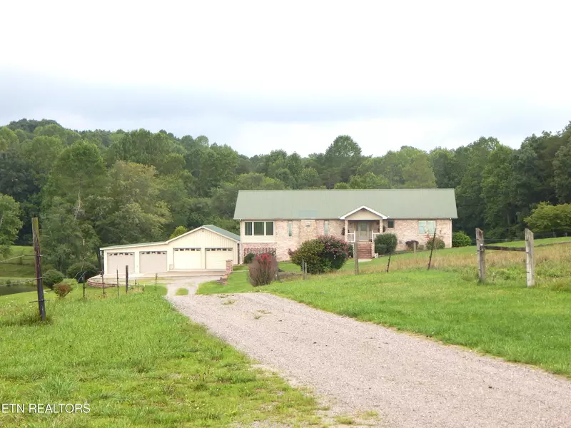 2551 Leffle Webb Rd, Crossville, TN 38572