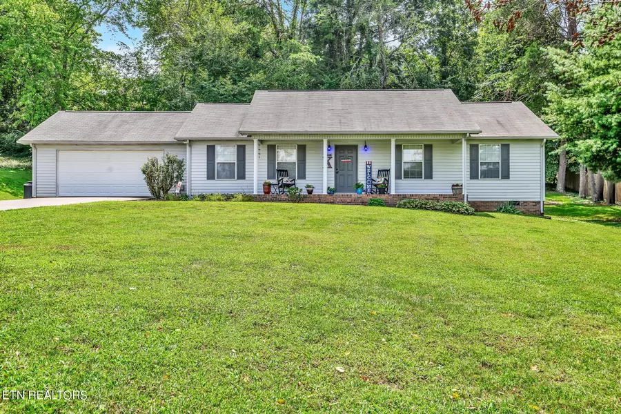 2814 Timberline DR, Maryville, TN 37801