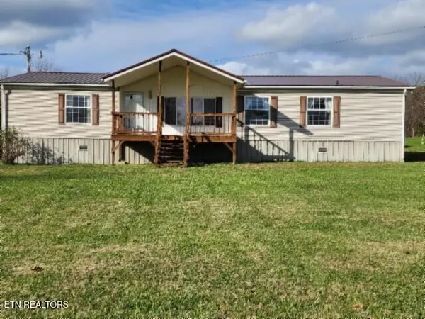 11500 Clay County Hwy, Moss, TN 38575