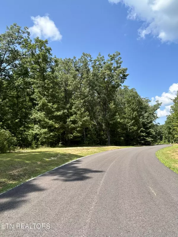 Oneida, TN 37841,Hardwood CT