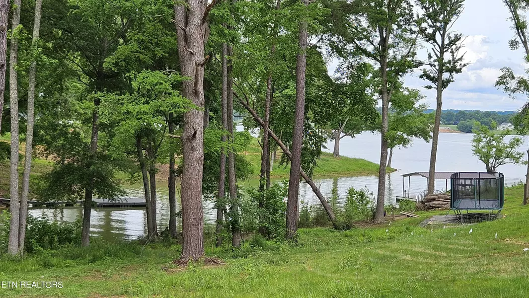 Lot 43 Sunset Harbor DR, Dandridge, TN 37725