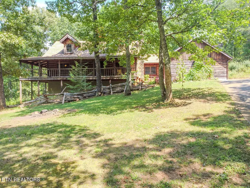 692 County Road 875, Etowah, TN 37331