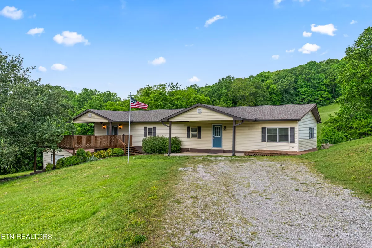 Luttrell, TN 37779,417 Ridge Crest Rd