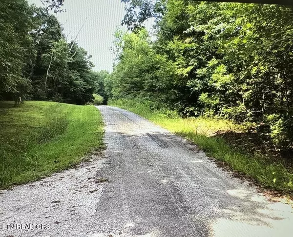 Crossville, TN 38572,5 ac Robbins DR