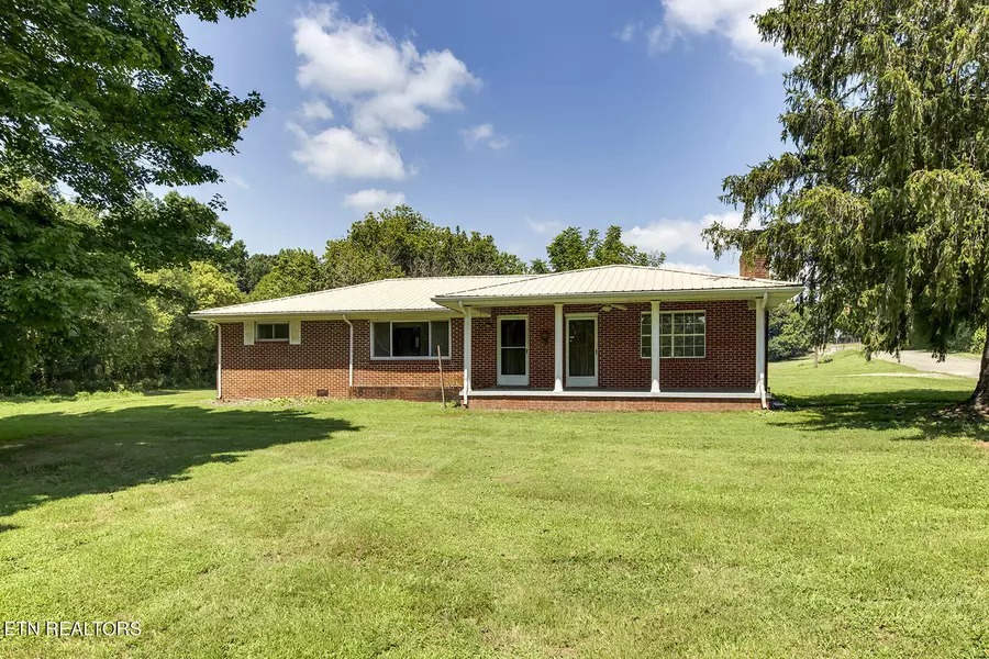 450 Kinser Road Rd, Madisonville, TN 37354