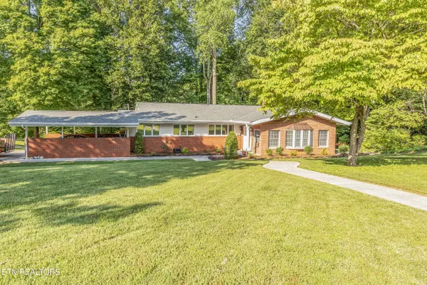 108 Dana DR,  Oak Ridge,  TN 37830