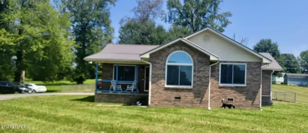 204 Lloyd St, Oneida, TN 37841