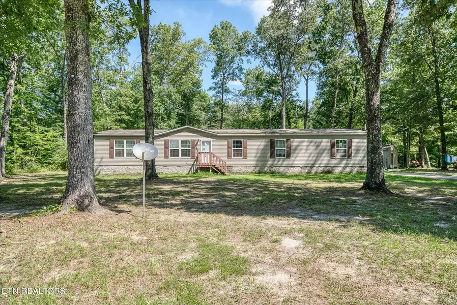 3126 Cumberland Lakes DR, Monterey, TN 38574