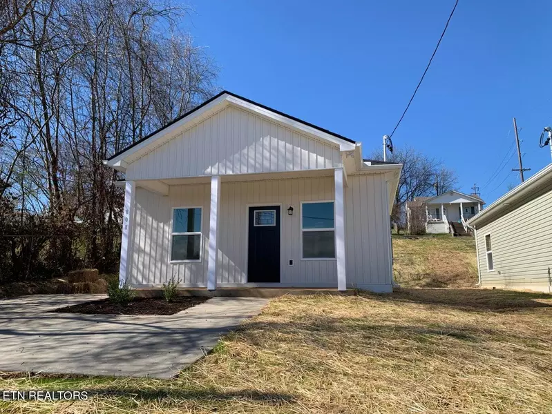 808 Oak Hill Ave, Knoxville, TN 37921