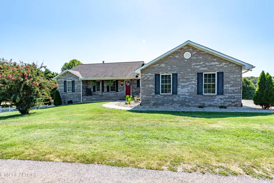 1026 Disco Loop Rd, Friendsville, TN 37737