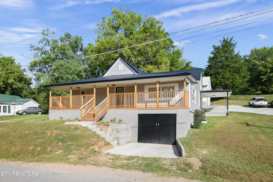 508 Walden St, Lafollette, TN 37766