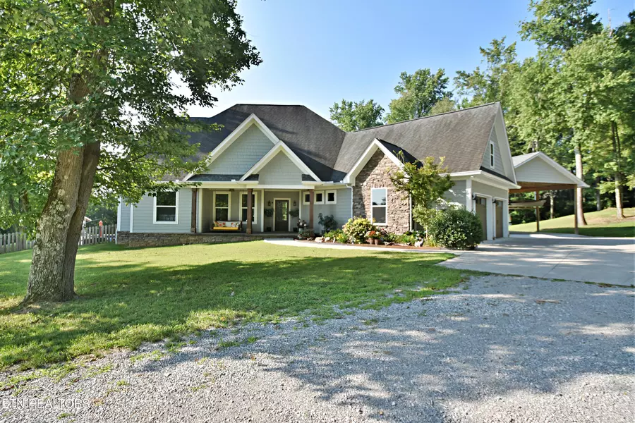 340 Lawnville Rd, Kingston, TN 37763