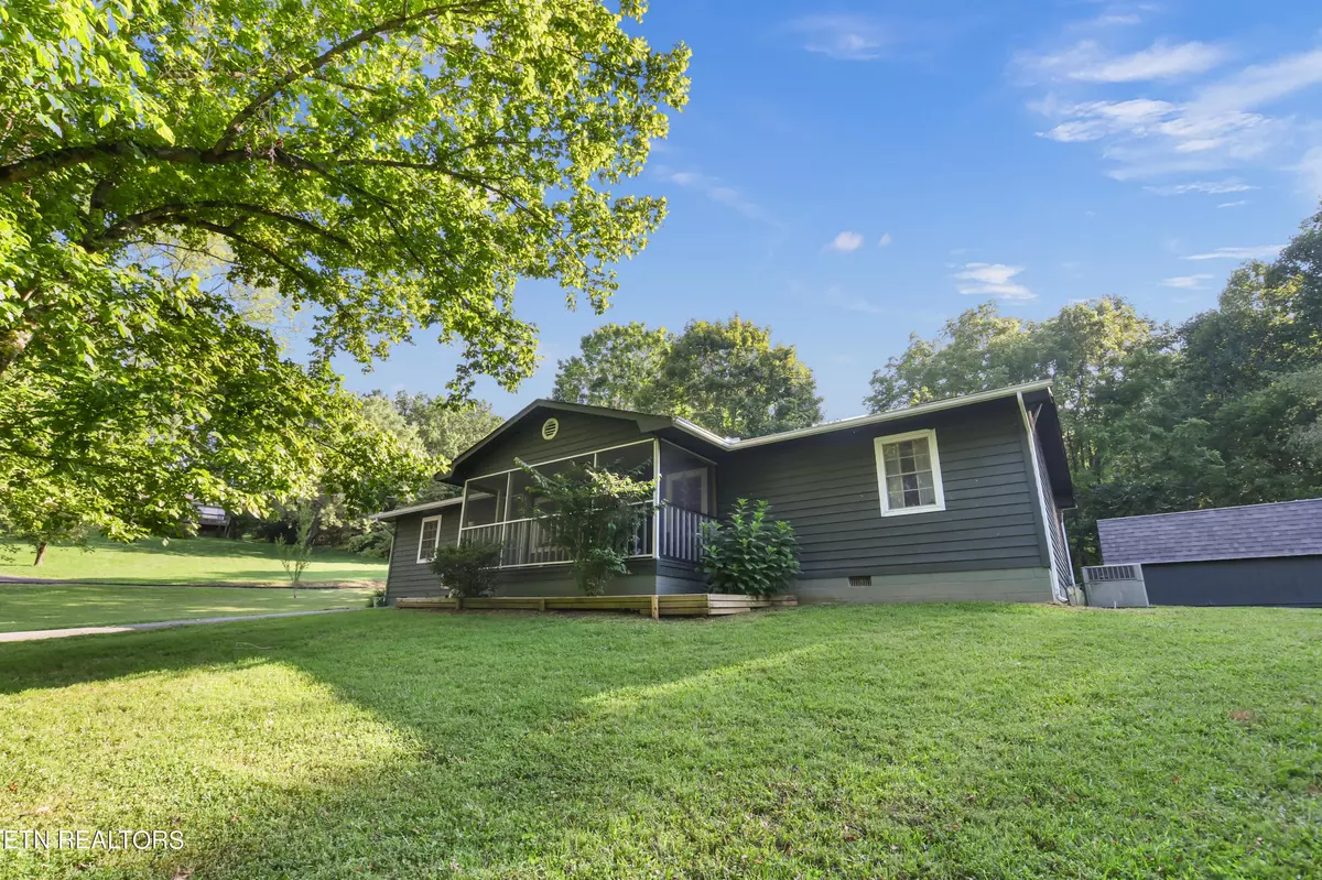 Lafollette, TN 37766,313 Mckinney Rd