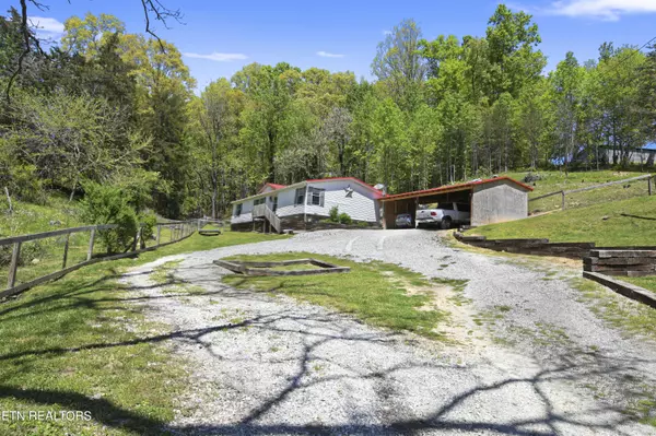 Lafollette, TN 37766,1839 Pleasant Ridge Rd