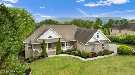 Maryville, TN 37804,3818 Crescent Ridge CT