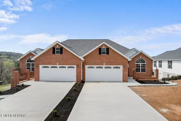 1903 Scarlett Meadows DR, Sevierville, TN 37876