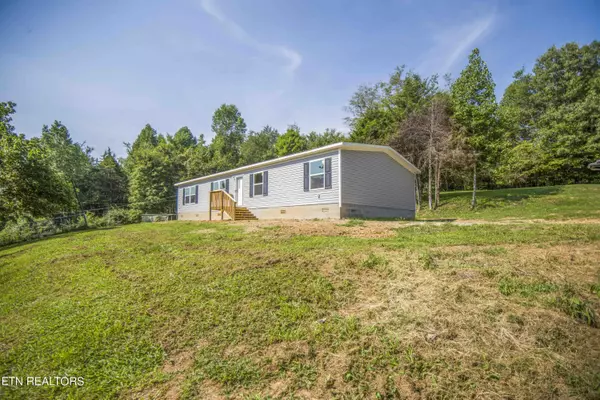 353 Molly Hollow Rd, New Tazewell, TN 37825