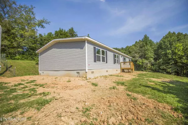 New Tazewell, TN 37825,353 Molly Hollow Rd