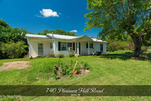 740 Pleasant Hill Rd, Sparta, TN 38583