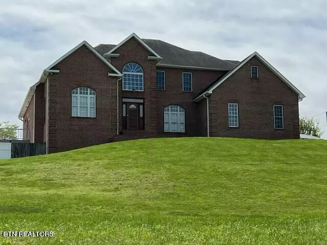 161 Proffitt Hill DR, Lenoir City, TN 37772