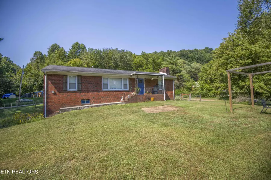 1909 Mcspadden Rd, Maryville, TN 37803