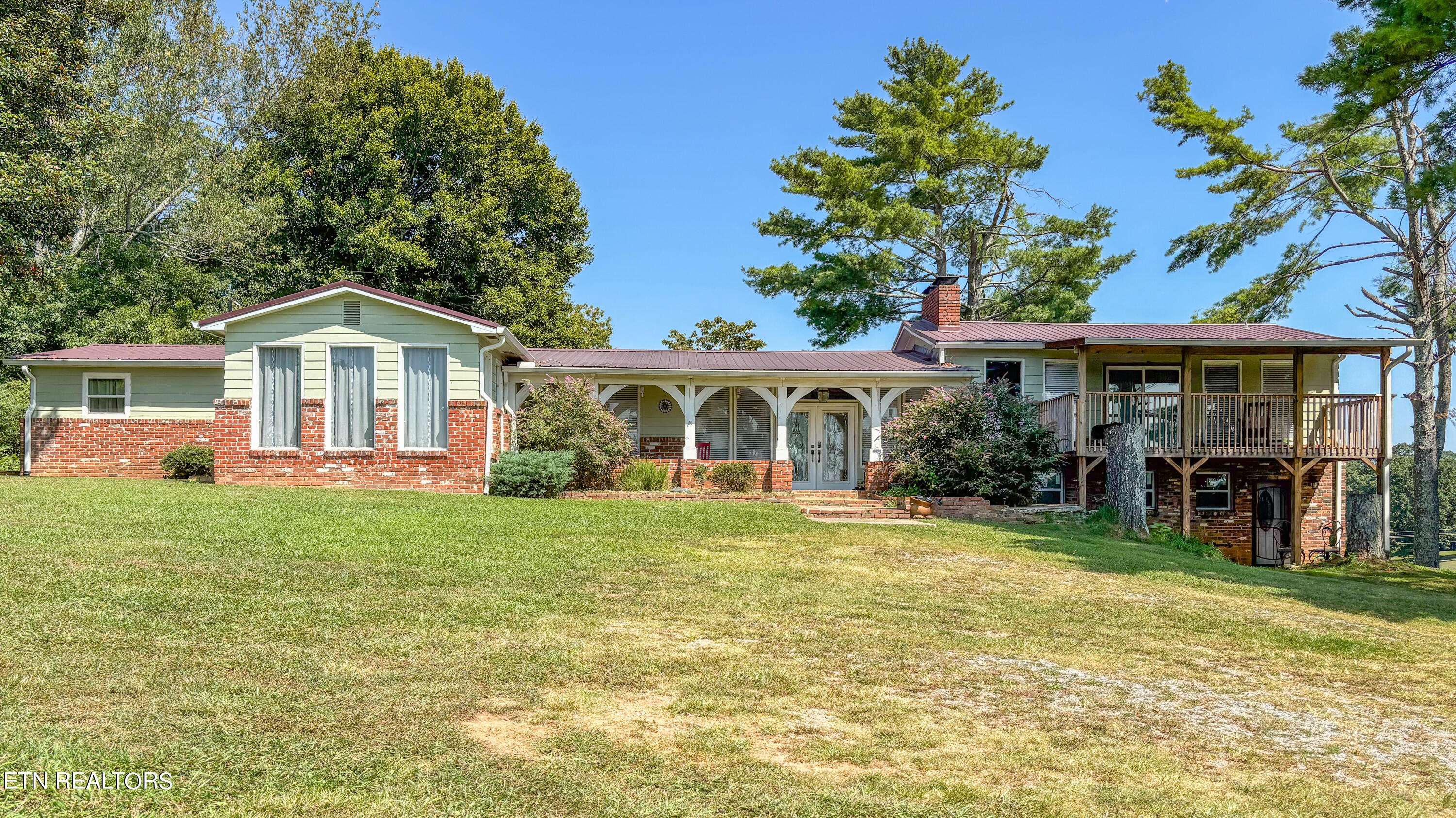 412 Glenlock Rd, Sweetwater, TN 37874