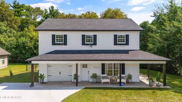 2122 Brooks Ave,  Knoxville,  TN 37915